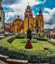 Panoramica de la Basilica de Guanajuato