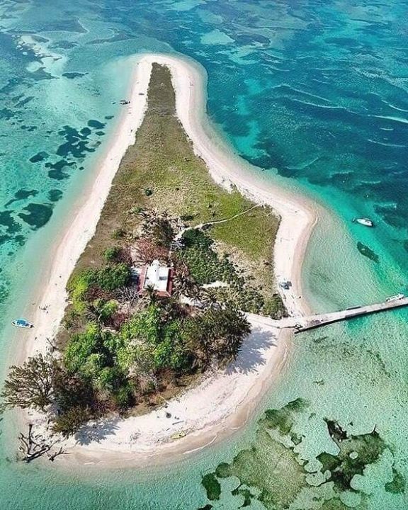 Vista aérea de la extensión de la Isla de Enmedio