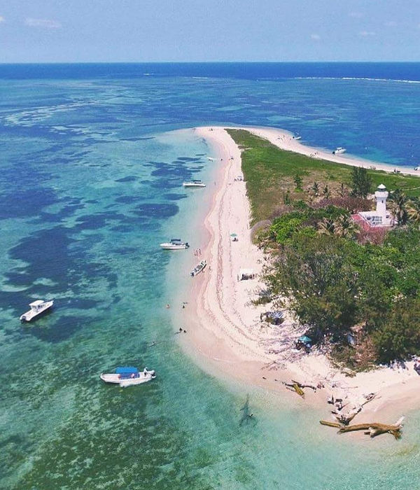 Isla de Enmedio desde un dron